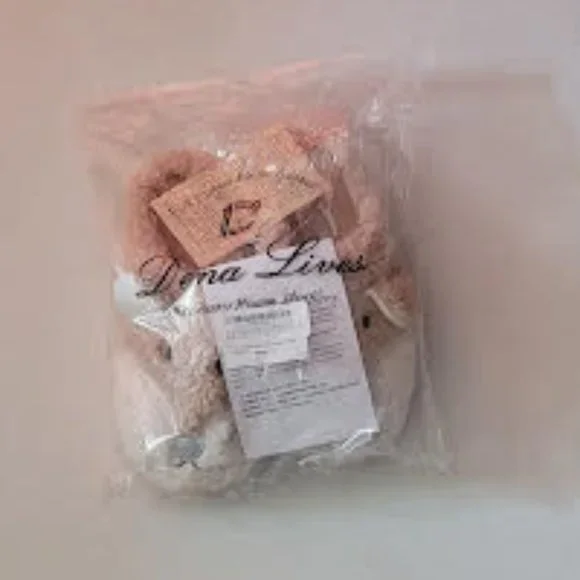 NWT Dena Lives ultra soft memory foam slippers -Women's sz M - Picture 2 of 8